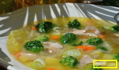Рецепти от вкусни зеленчукови супи за отслабване