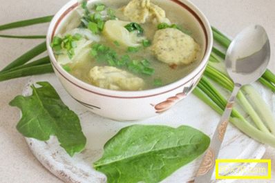 Зеленчукова супа с кнедли - подхранваща и полезна!