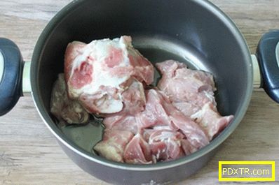 Шурпа от свинско месо - задоволителен и богат първи курс
