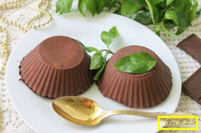 Сладки шоколадови cheesecakes - любимо лечение идва от