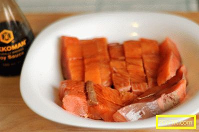 Розова сьомга с моркови и лук - това е лесно! стъпка по