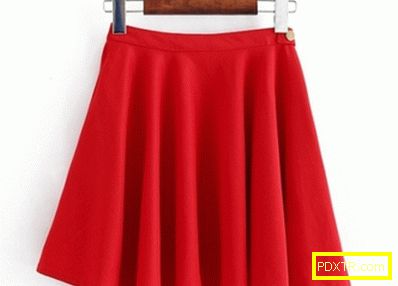 Червена костюма за момиче с ръце: изберете формата на